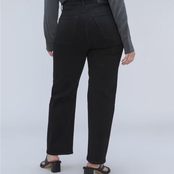 Everlane Curvy Way High Jean in Coal size 26 - Picture 2 of 7